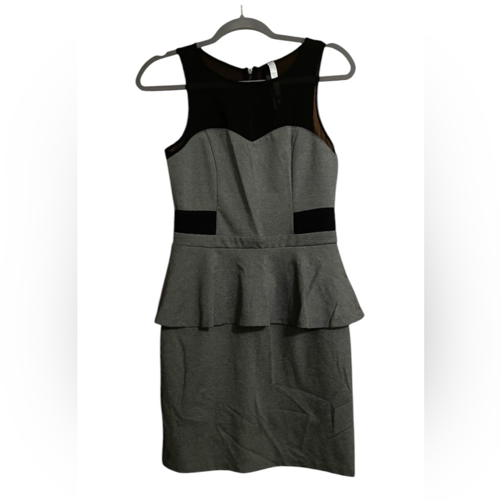 NWT KENSIE PEPLUM GRAY & BLACK COCKTAIL DRESS SIZE S